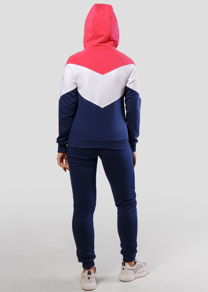 7-TSUIT-AW04
